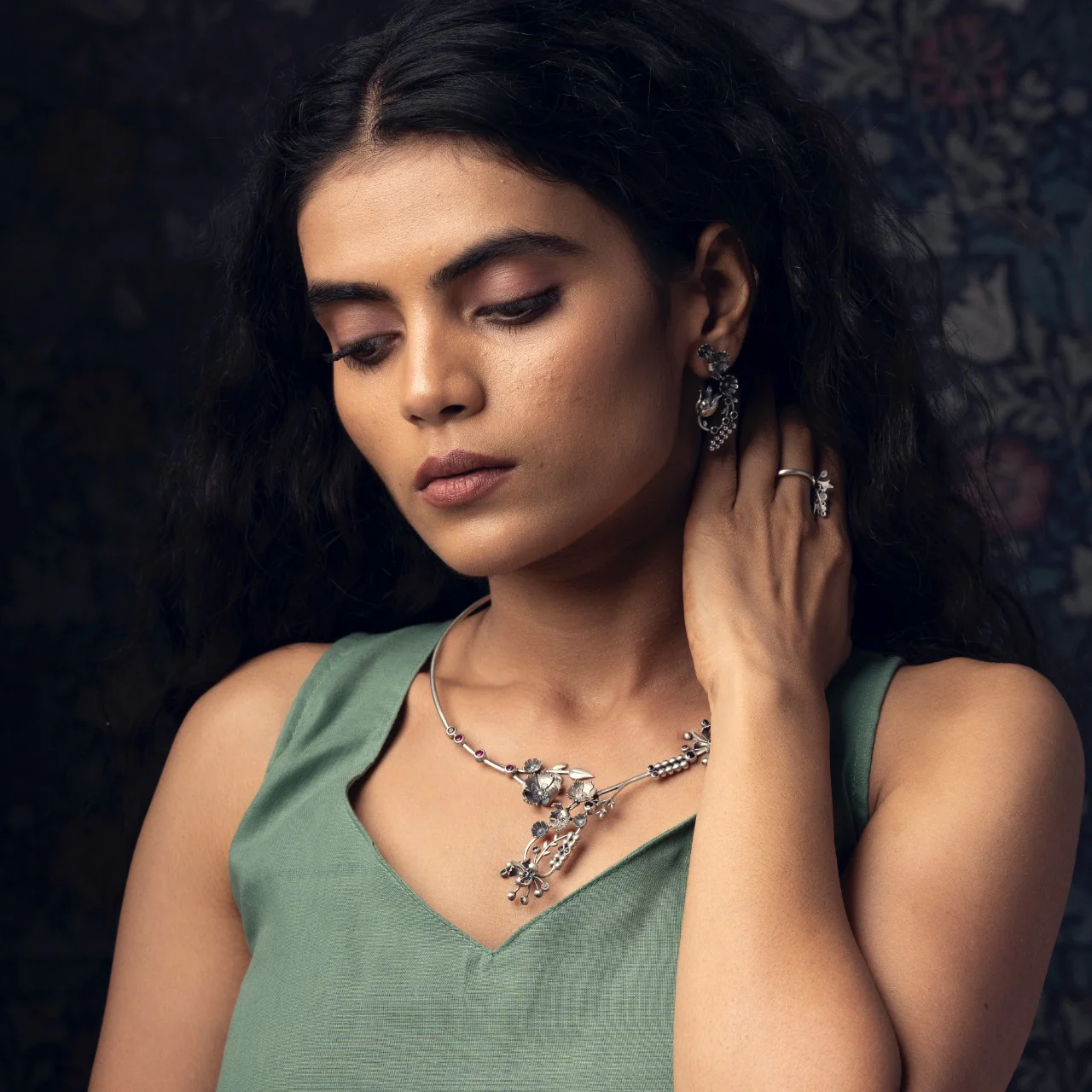 William Morris - Compton Silver Hasli by Moha - Image 5